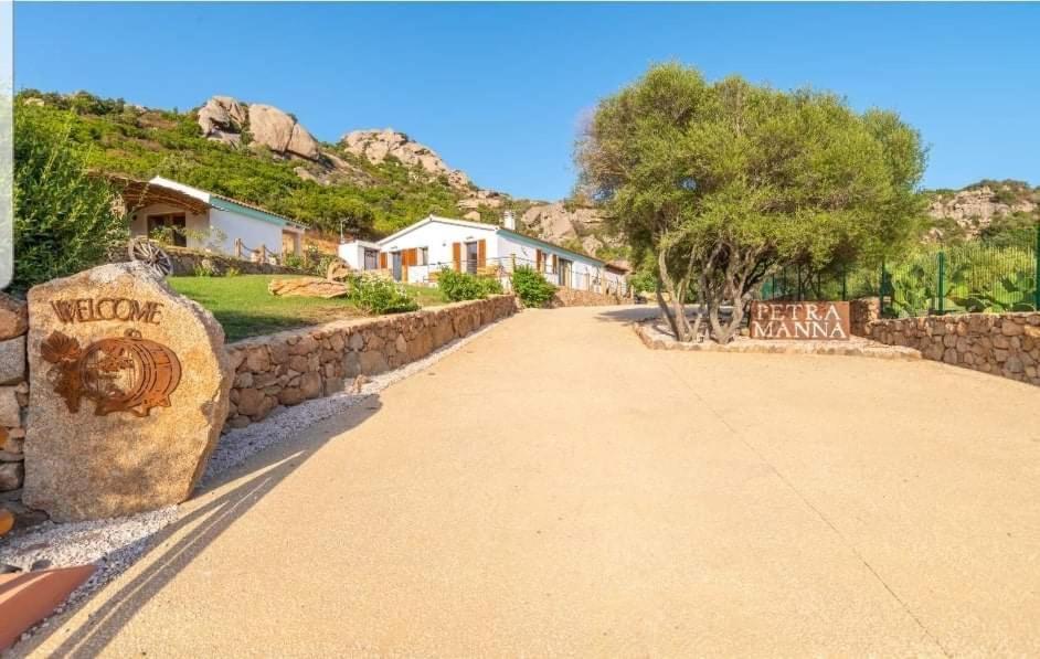 Tenuta Petra Manna Palau Εξωτερικό φωτογραφία